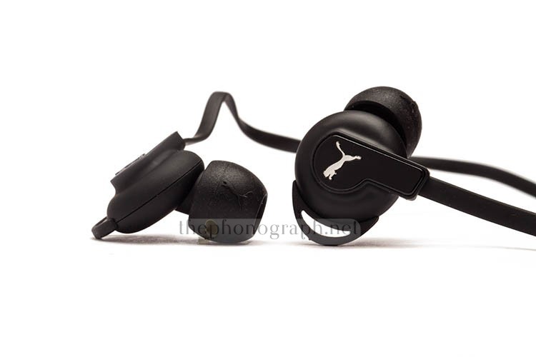 Puma best sale bluetooth earbuds